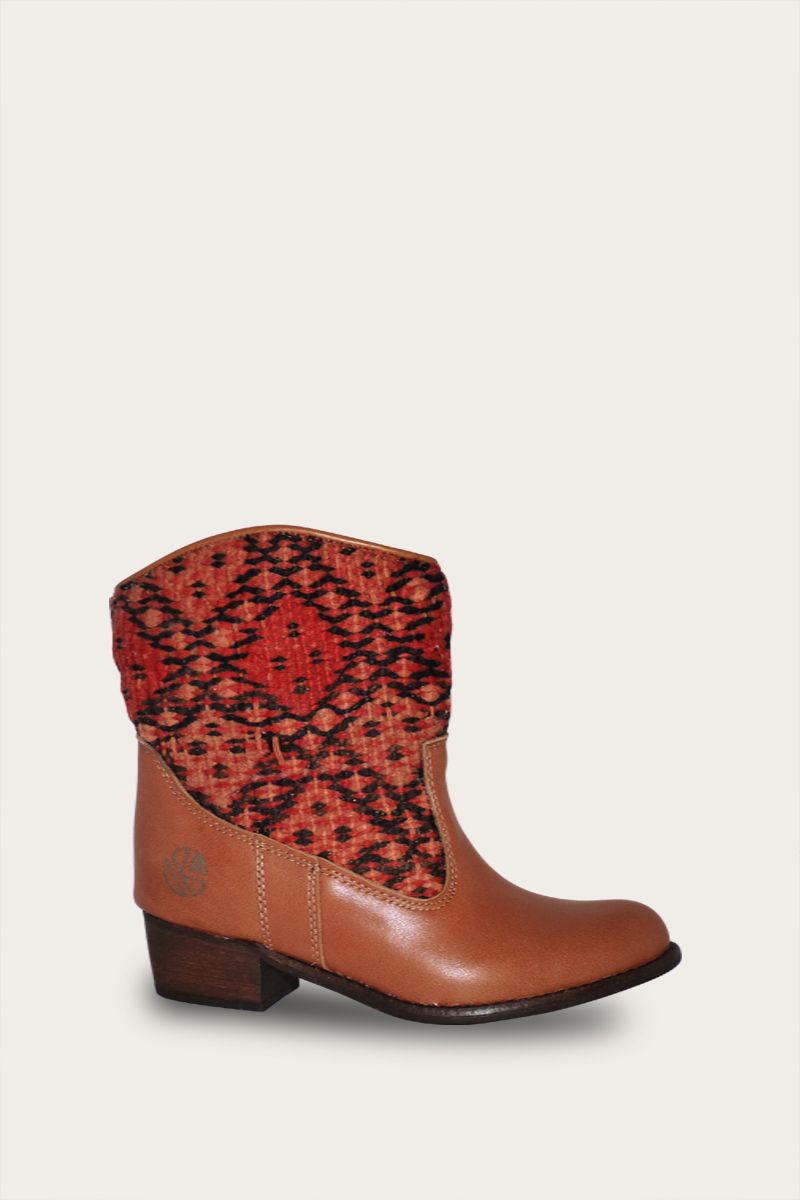 Inez Boots