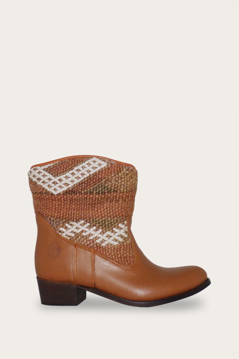 Inez Boots