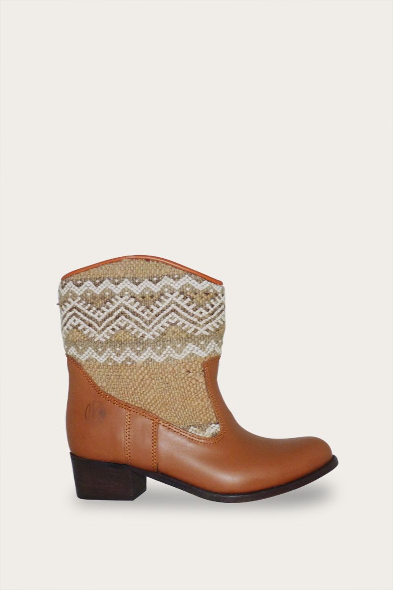 Inez Boots