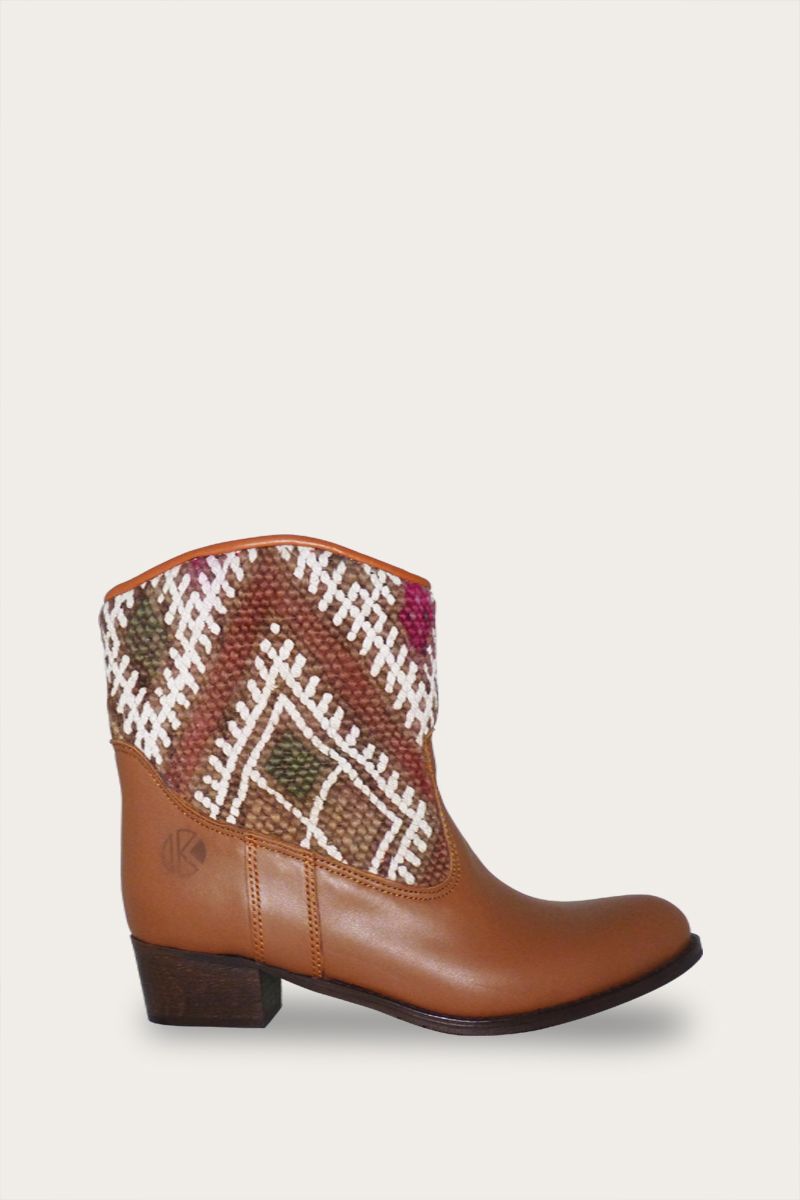 Inez Boots