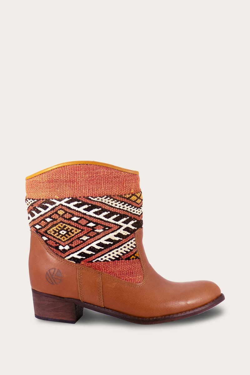 Inez Boots