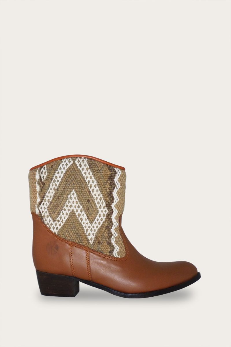 Inez Boots