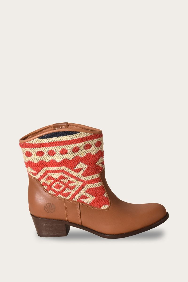 Inez Boots