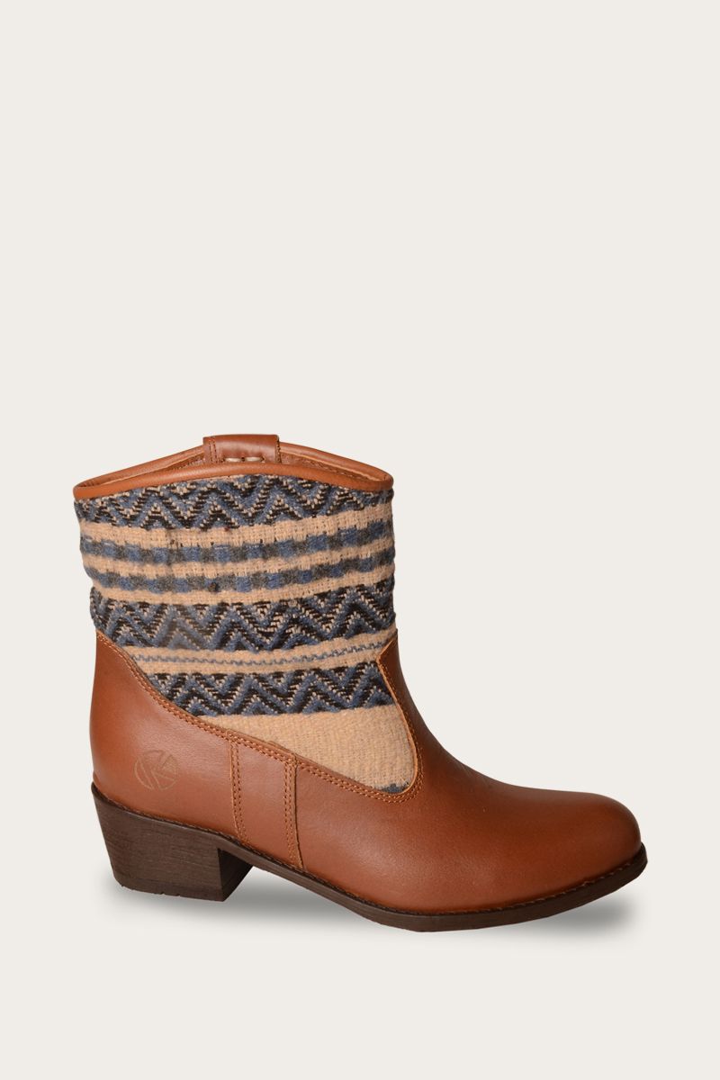 Inez Boots