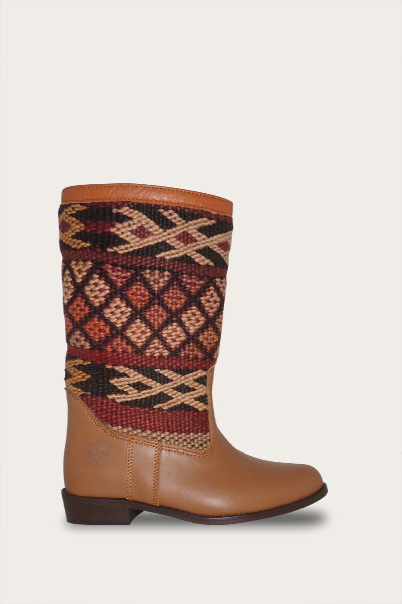 Lee Ann Boots