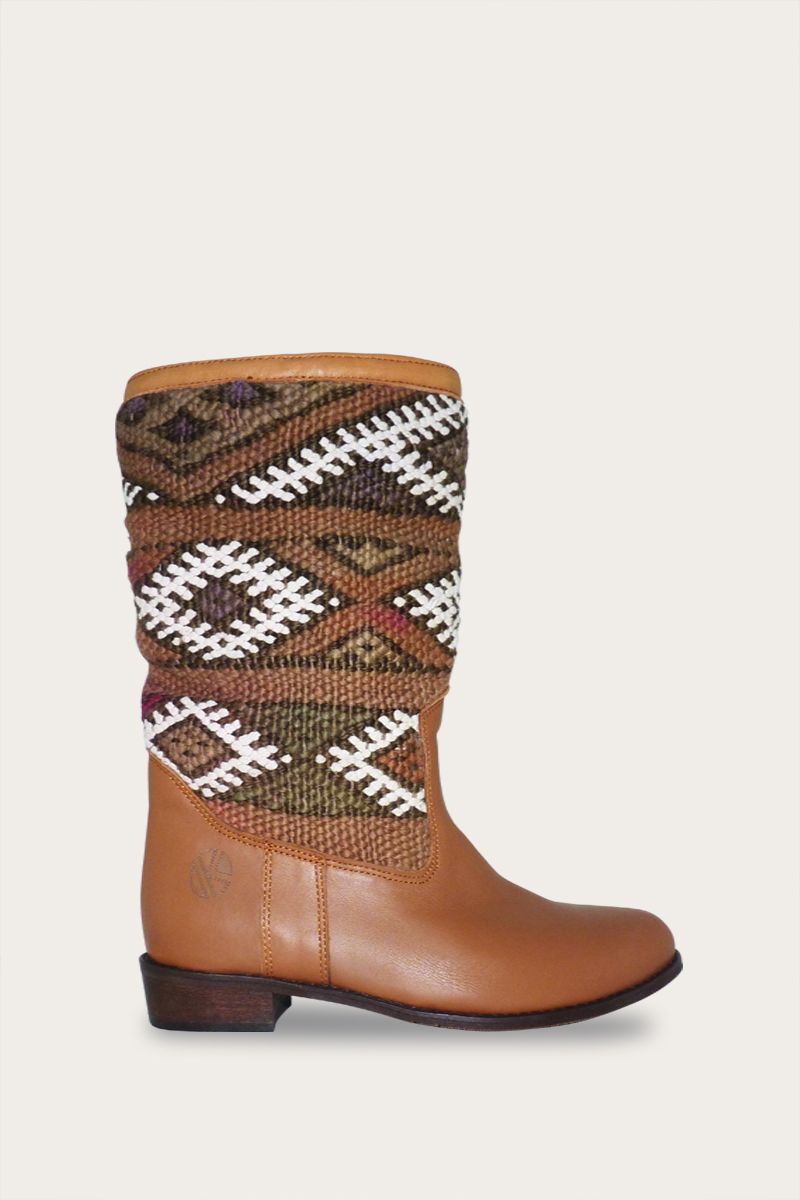Lee Ann Boots